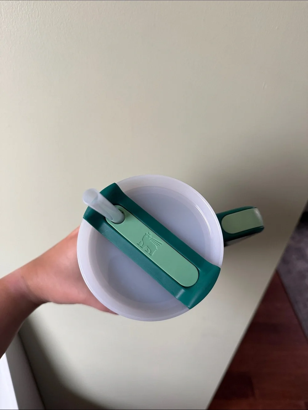 Stanley Green Travel Mug with Handle and Straw Lid - Picture 2 of 4